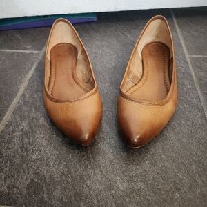 Frye Flats Ballet Flats